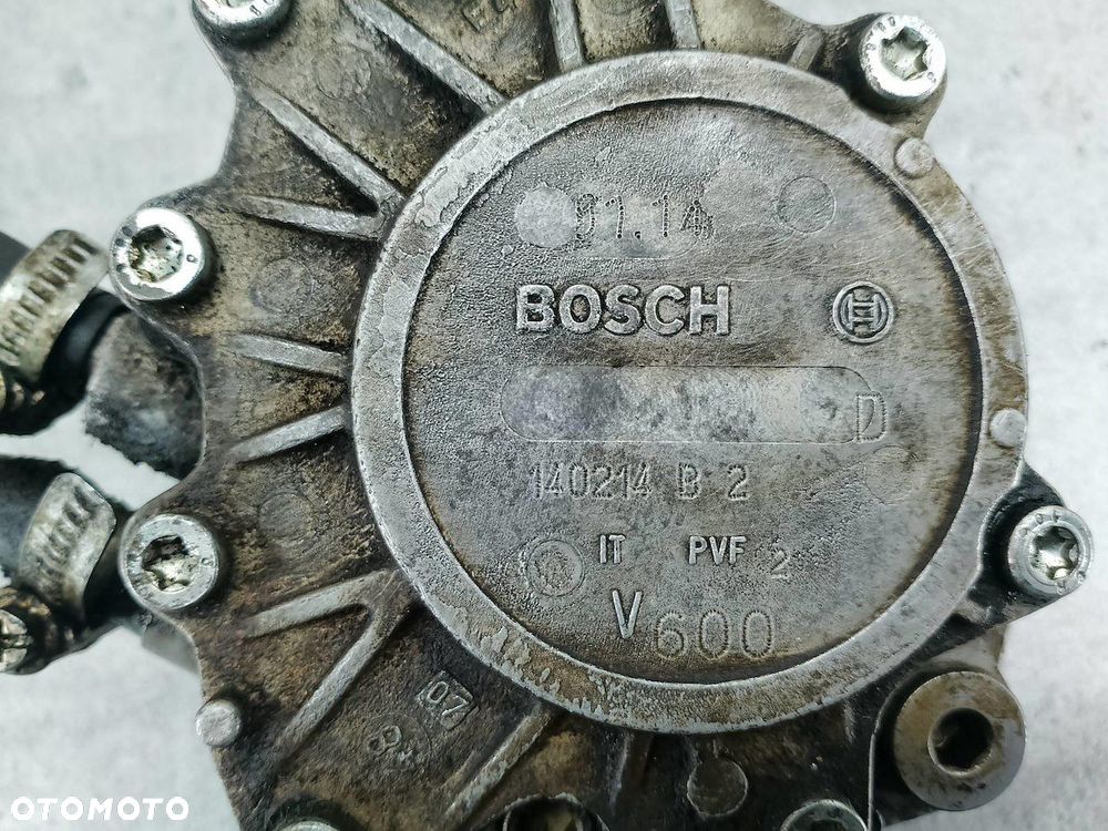 POMPA VACUM VW PASSAT B6 2.0 TDI - 6