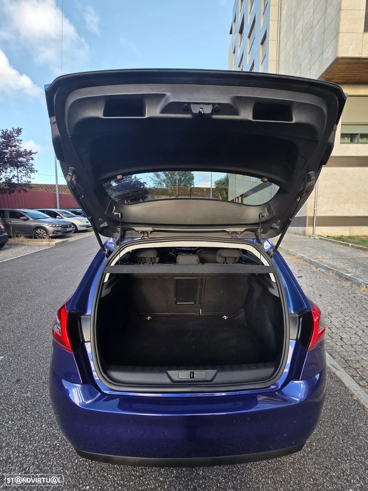 Peugeot 308 1.2 PureTech Allure EAT8 - 9