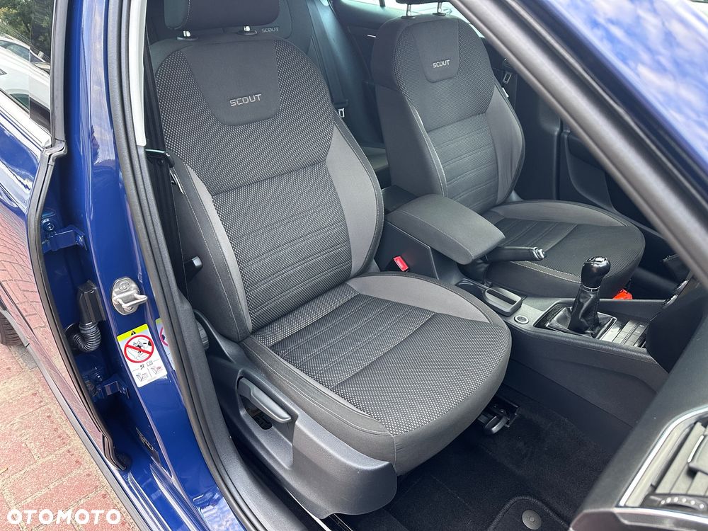 Skoda Octavia 2.0 TDI 4x4 Scout - 17