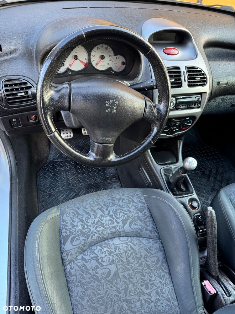 Peugeot 206 1.6 Quiksilver - 6
