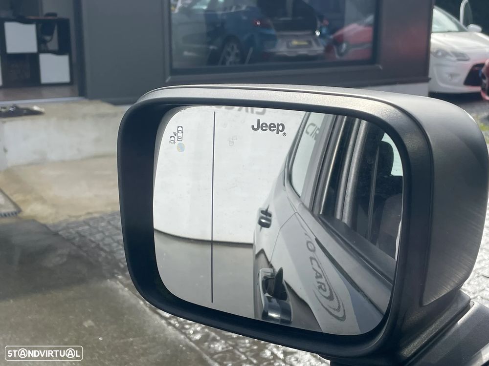 Jeep Renegade 1.0 T Limited - 11