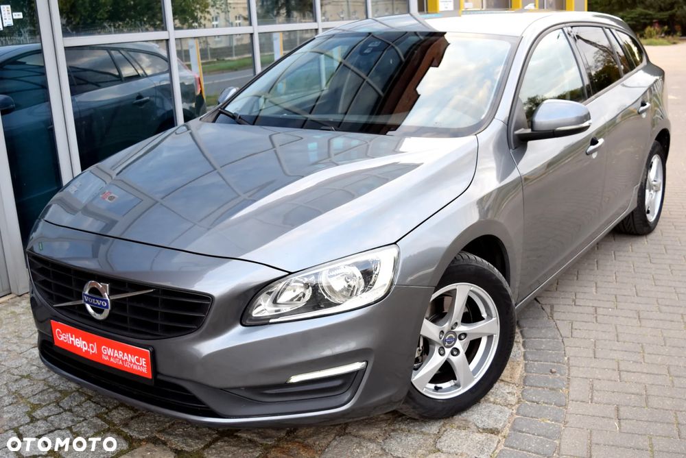 Volvo V60 D2 Drive-E Kinetic - 2