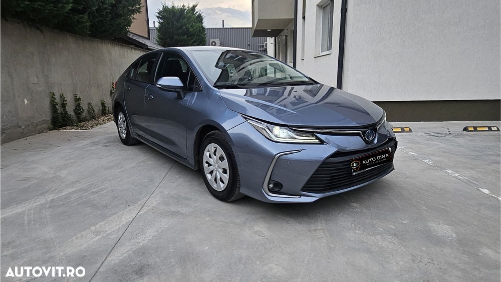 Toyota Corolla 1.8 HSD Dynamic - 8