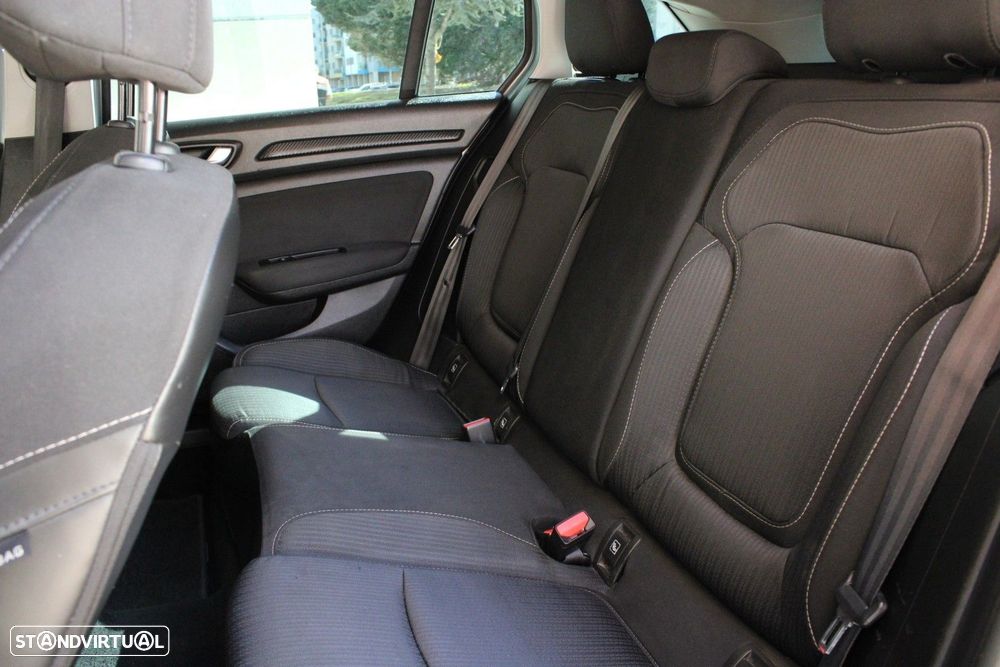 Renault Mégane Sport Tourer 1.5 dCi Limited EDC - 32