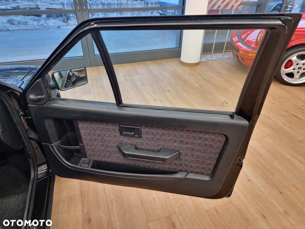 Citroën AX - 25