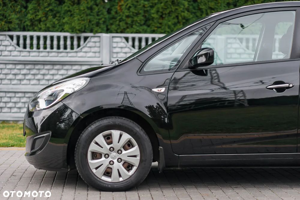 Hyundai ix20 1.4 blue Comfort - 10