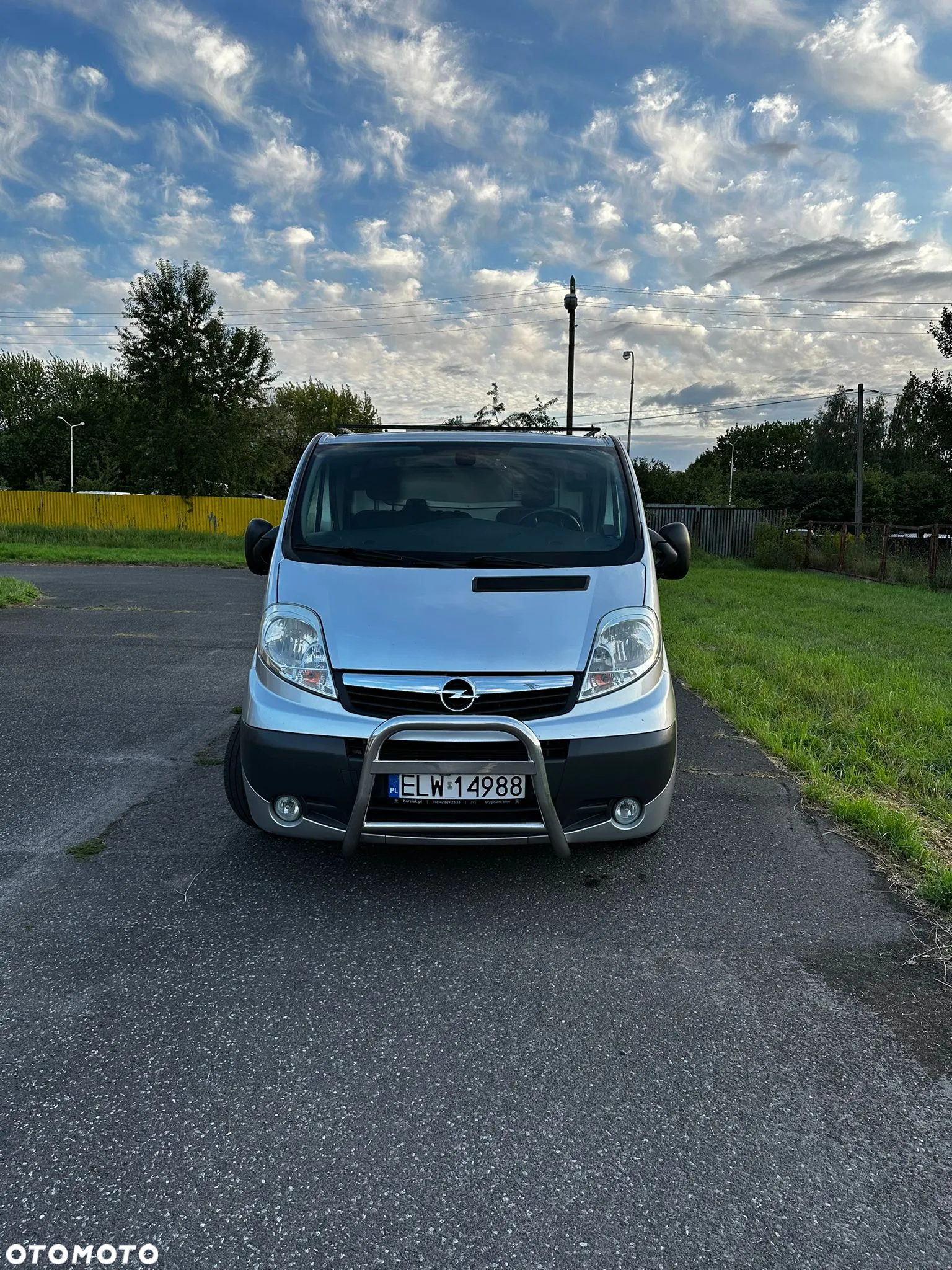 Opel Vivaro - 2