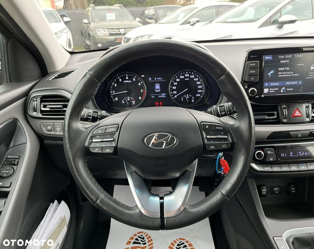 Hyundai i30 - 11