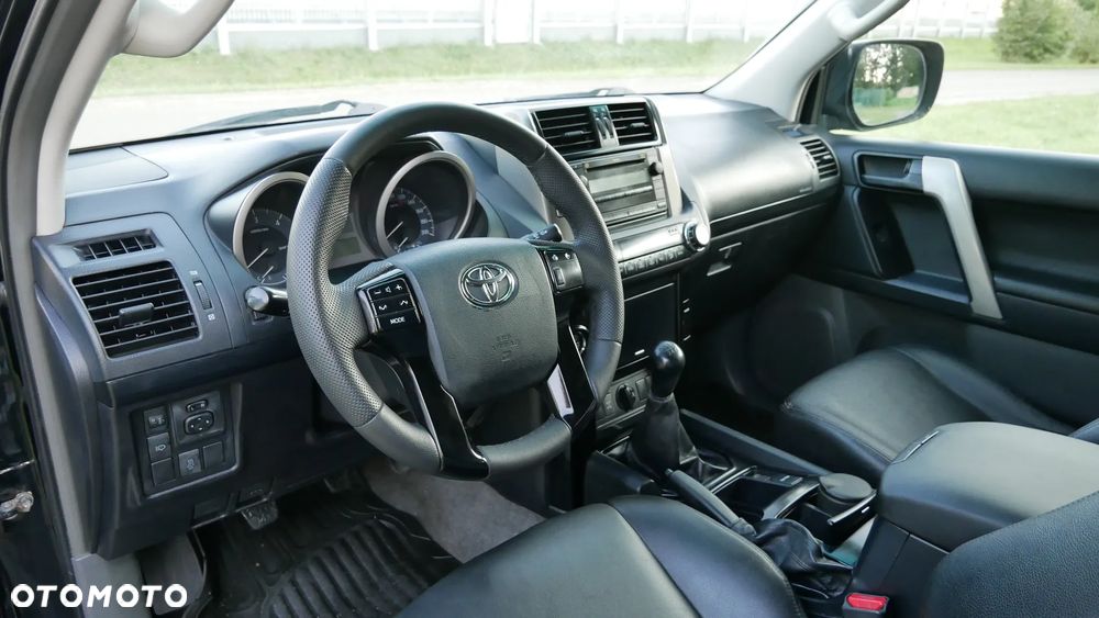 Toyota Land Cruiser LC 3.0 D-4D Luna - 10