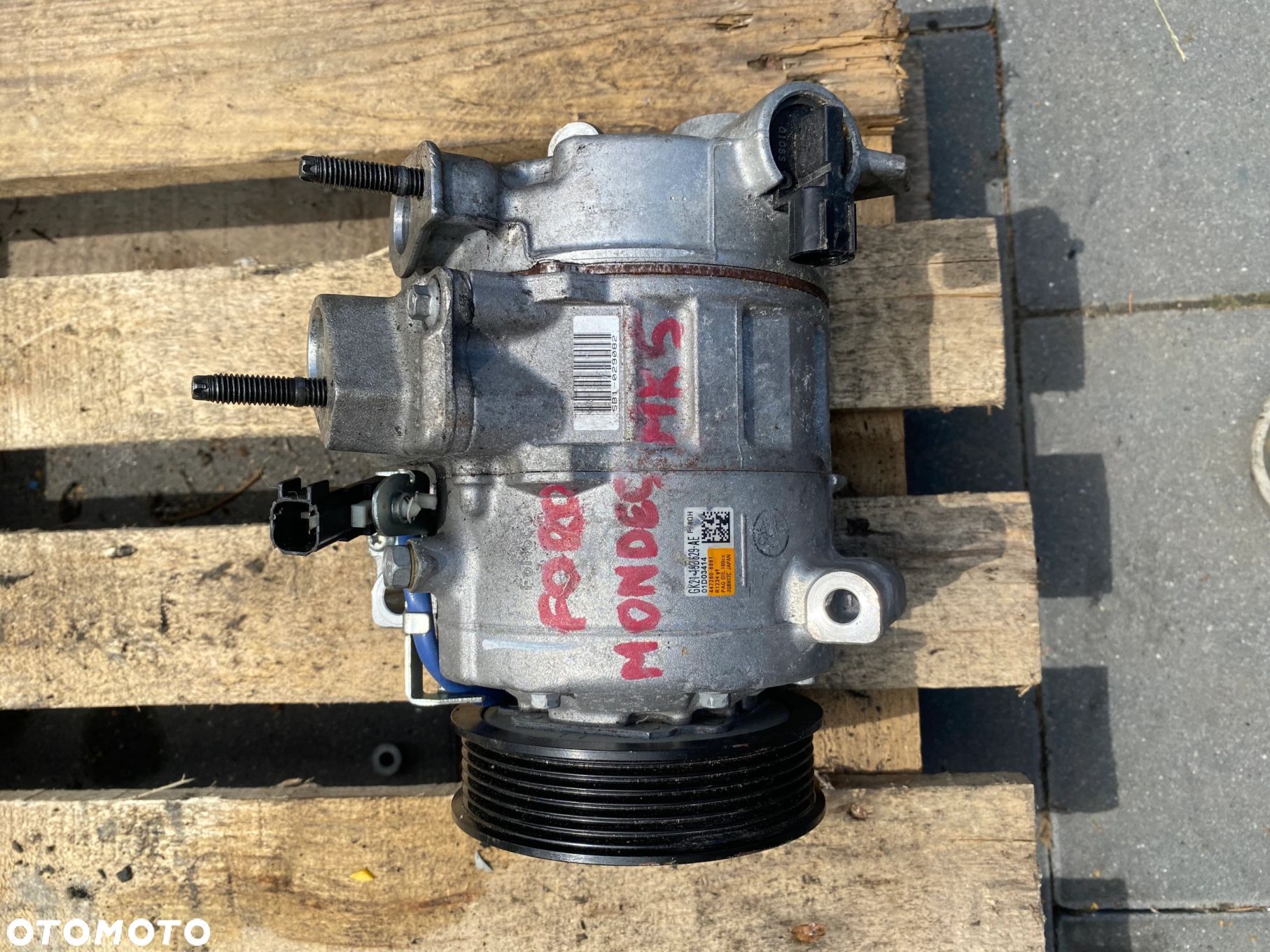 KOMPRESOR SPRĘŻARKA KLIMATYZACJI FORD MONDEO MK5 2.0 TDCI GK21-19B629AE - 1