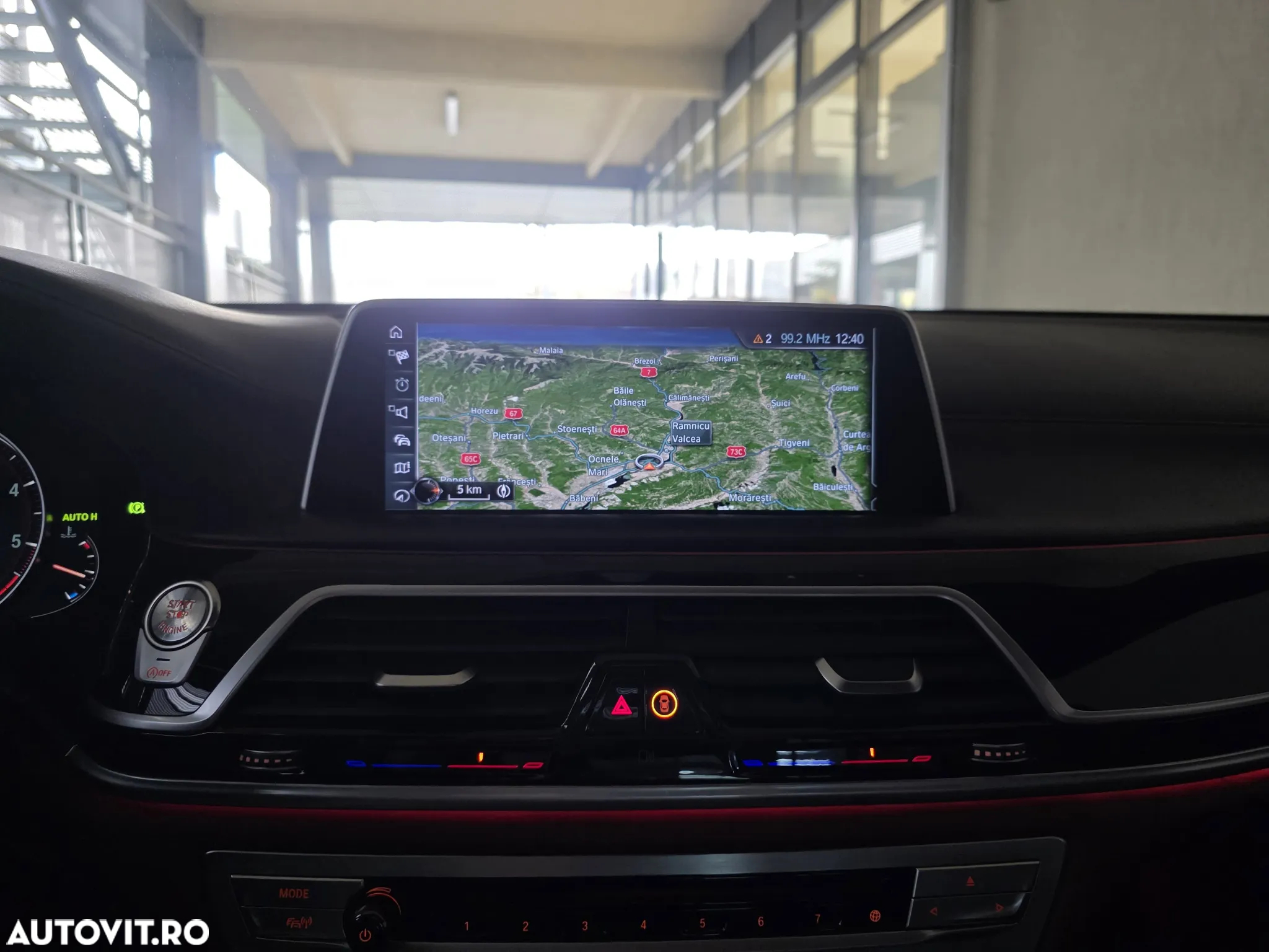 BMW Seria 7 730Ld xDrive - 36