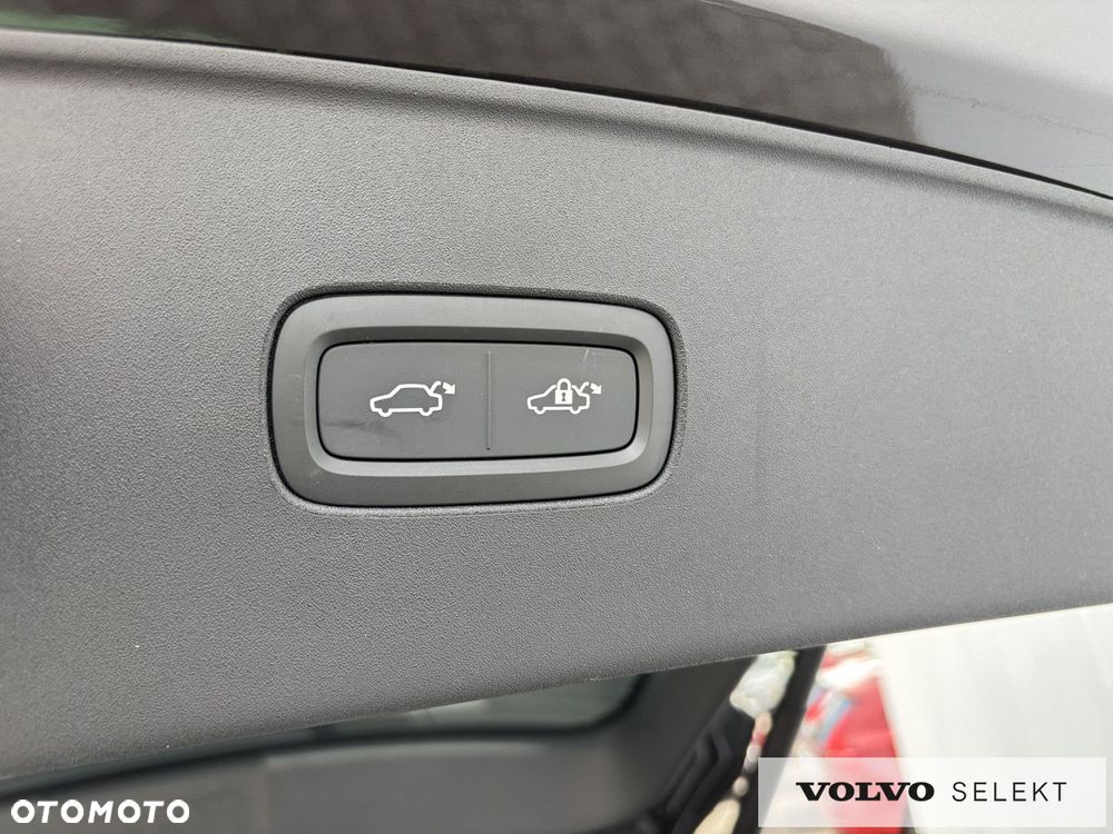 Volvo EX90 - 28