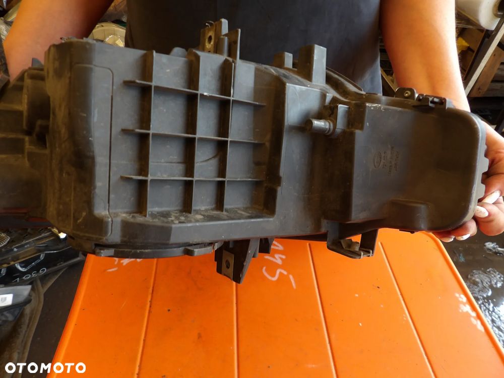 BMW - F30 - H7 - USZKODZONE SZKŁO - PRAWA LAMPA PRZEDNIA  - UK - 7259540 - 7