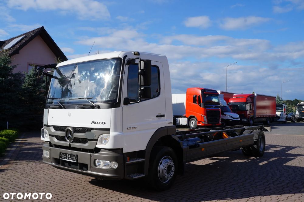 Mercedes-Benz ATEGO 1318 EURO 5 RAMA DO ZABUDOWY MANUAL 1322