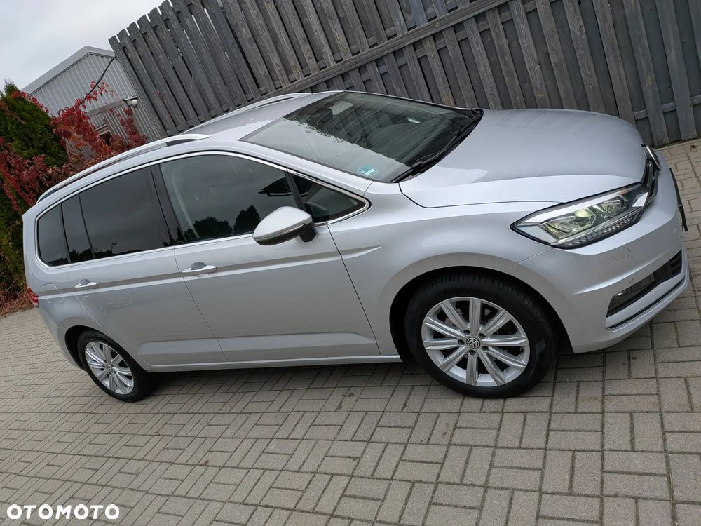 Volkswagen Touran - 3