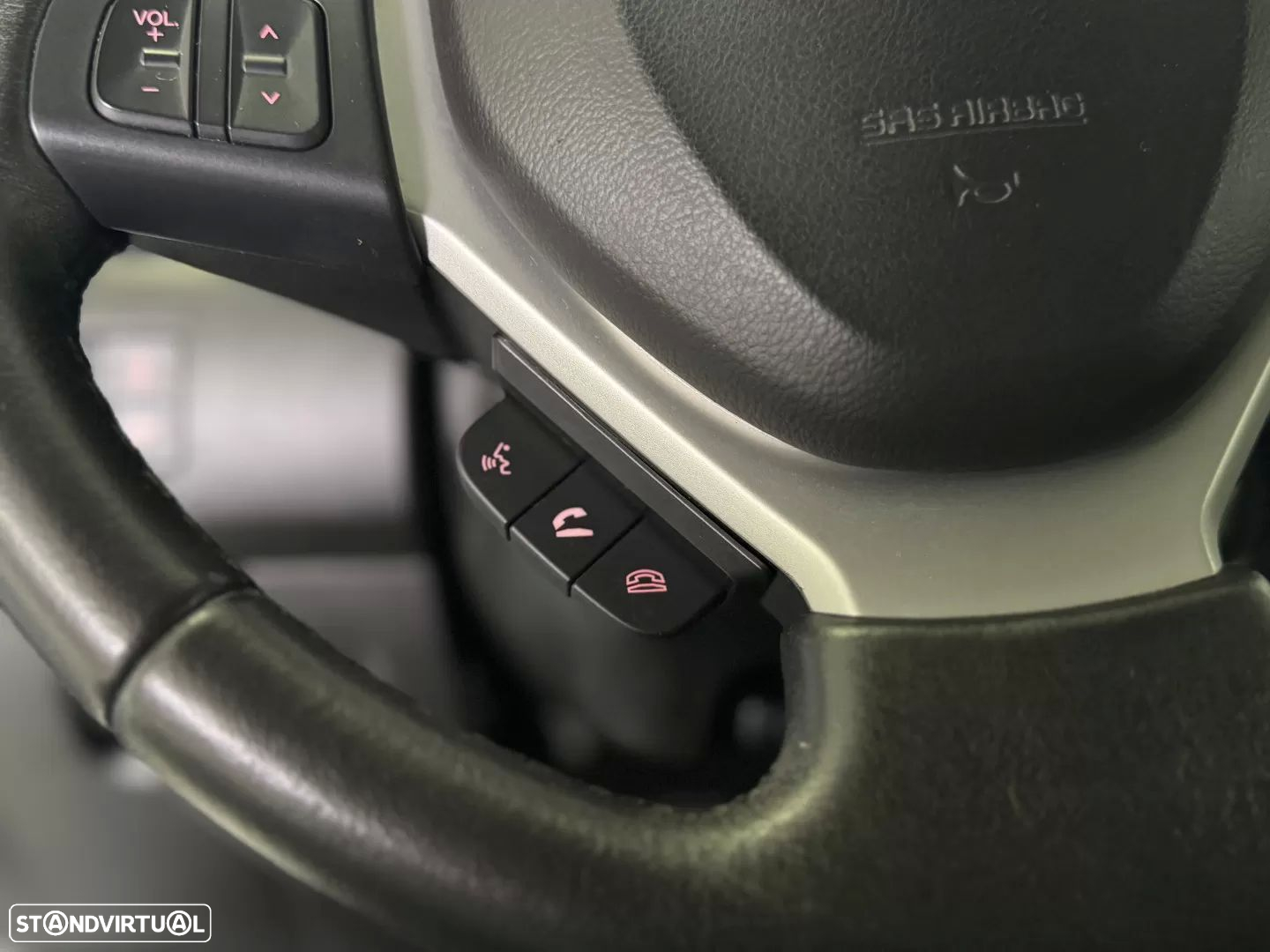Suzuki Vitara 1.6 DDiS GLX - 27