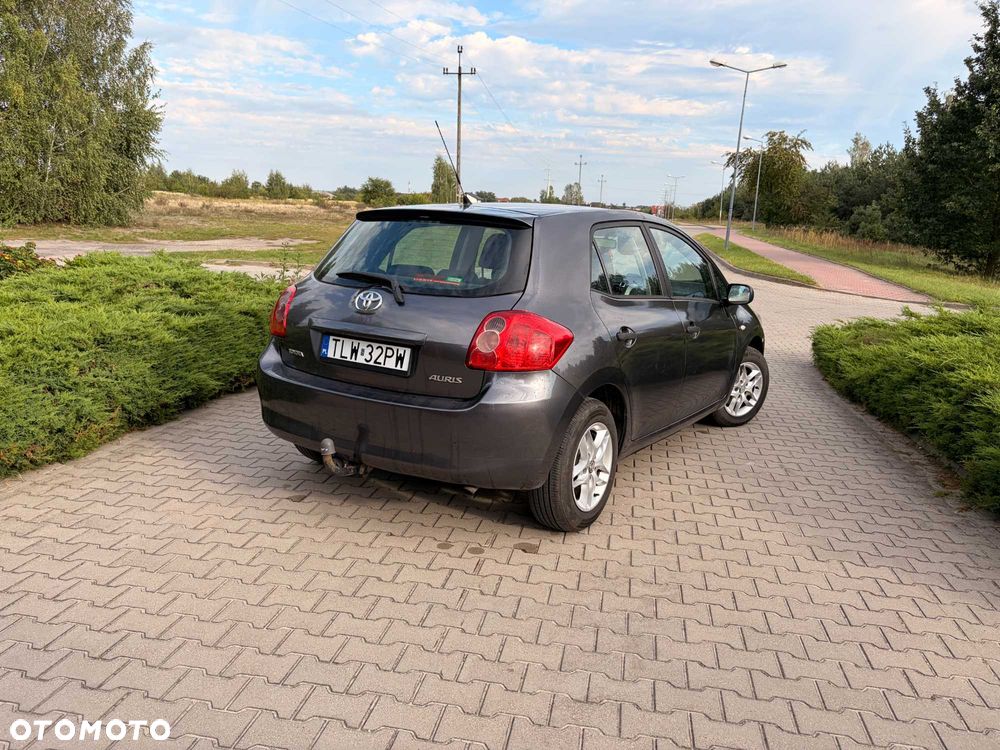Toyota Auris - 3