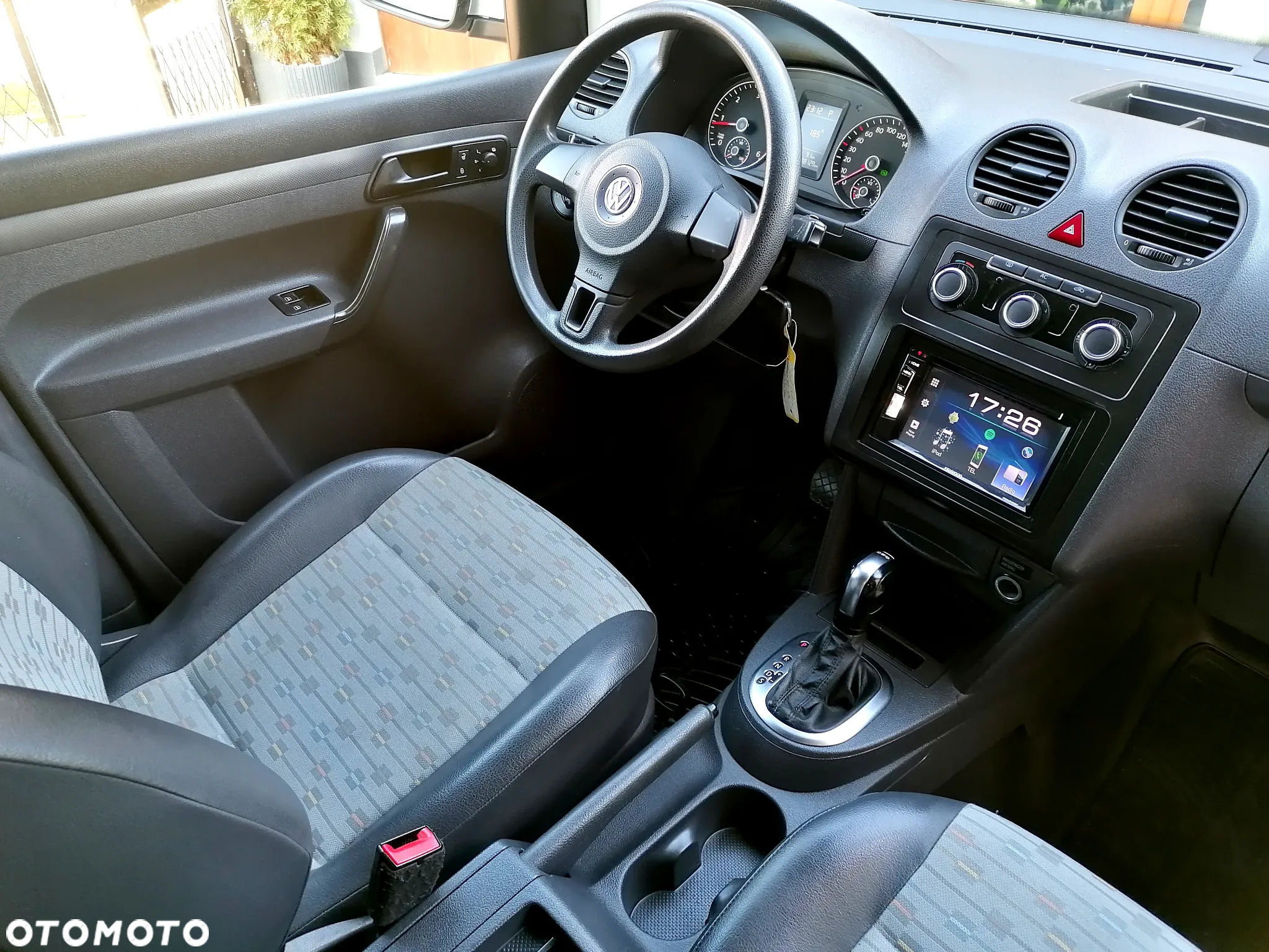 Volkswagen Caddy Maxi 2.0 TDI Trendline DSG - 7