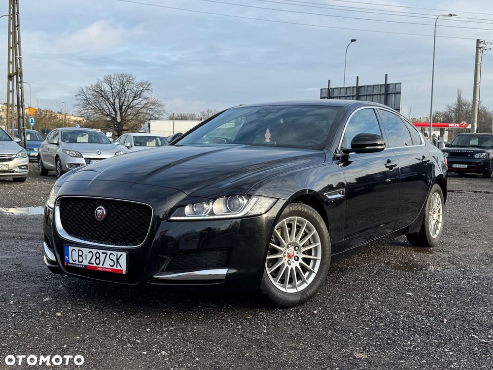 Jaguar XF 2.0 i4D Pure - 9