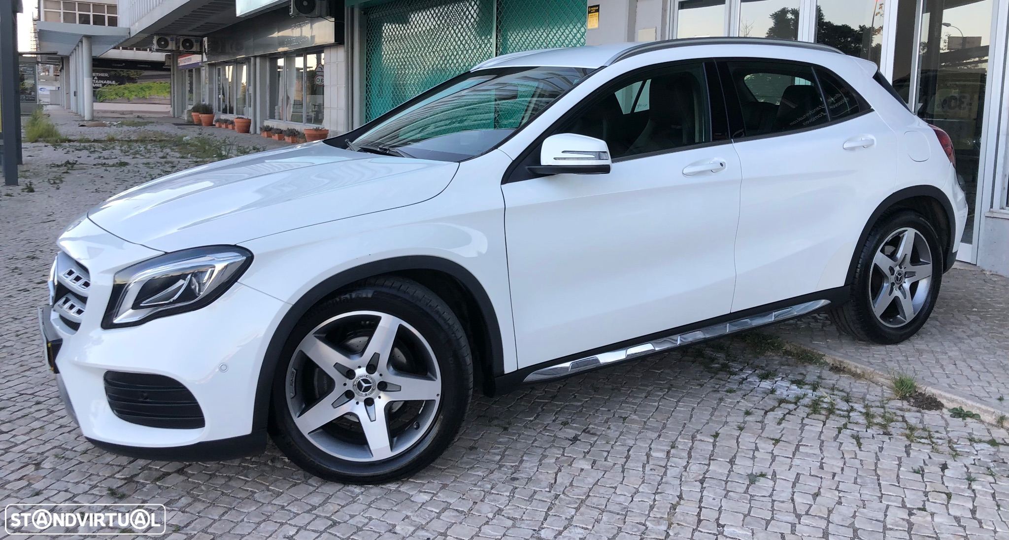 Mercedes-Benz GLA 200 CDi AMG Line Aut. - 4