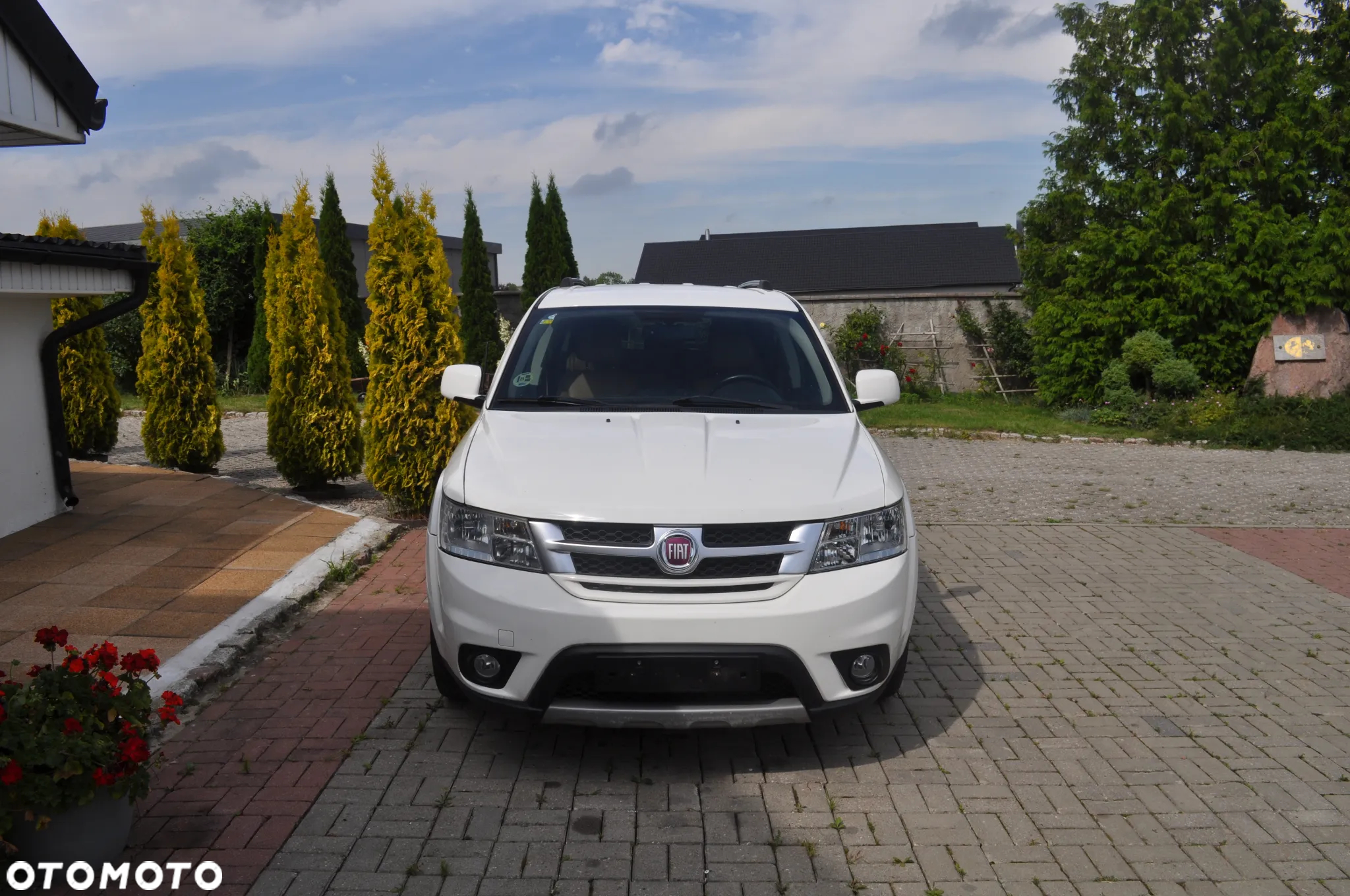 Fiat Freemont 2.0 Multijet Lounge AWD - 4