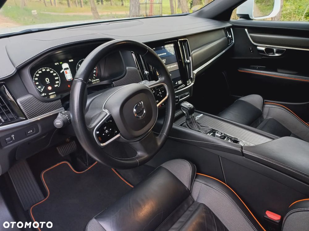 Volvo V90 - 18
