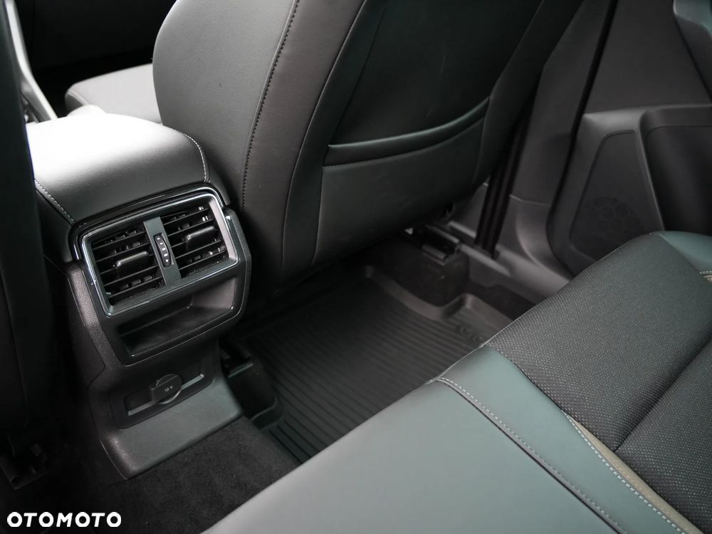 Skoda Karoq 1.5 TSI ACT Drive DSG - 41