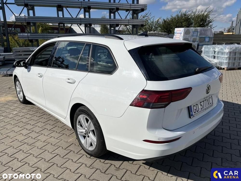 Volkswagen Golf - 1