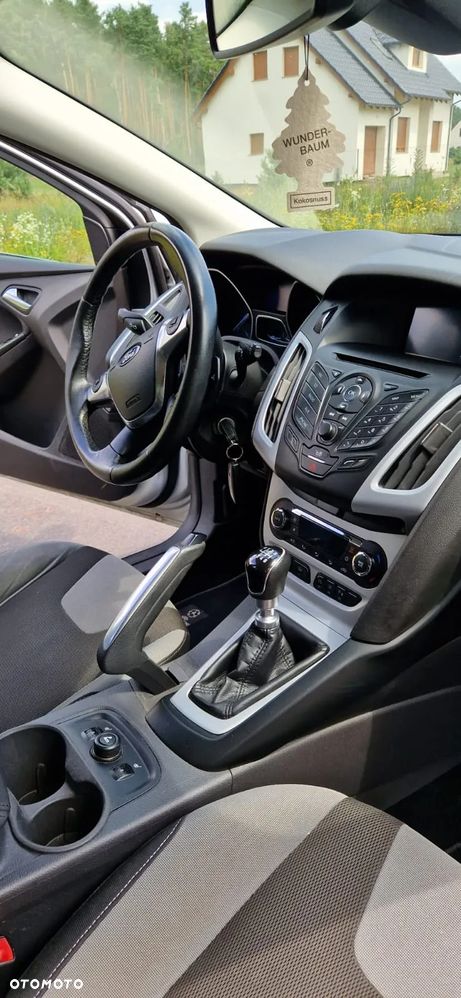 Ford Focus Turnier 1.0 EcoBoost Start-Stopp-System Champions Edition - 2