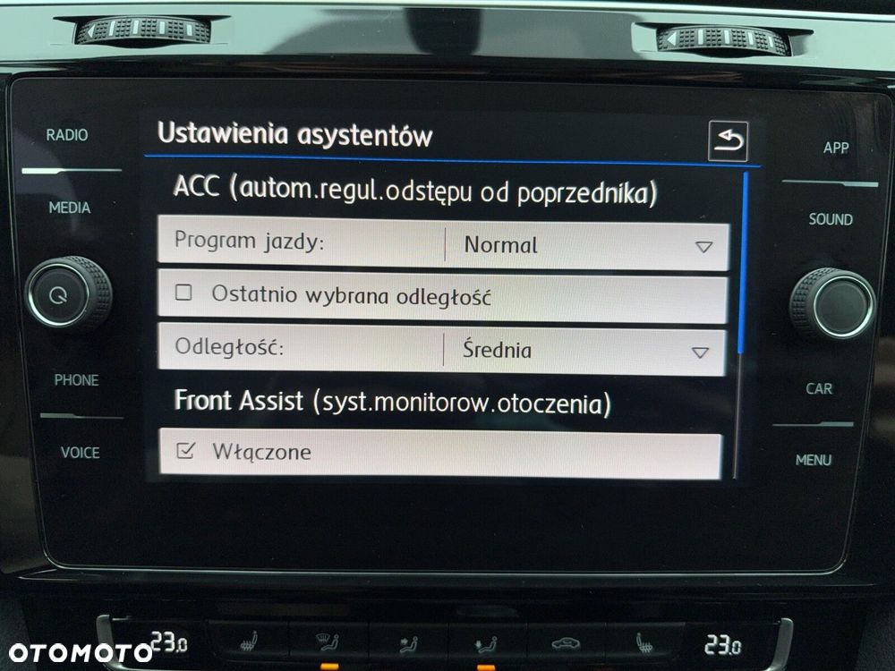 Volkswagen Golf 1.5 TSI BMT Highline - 22