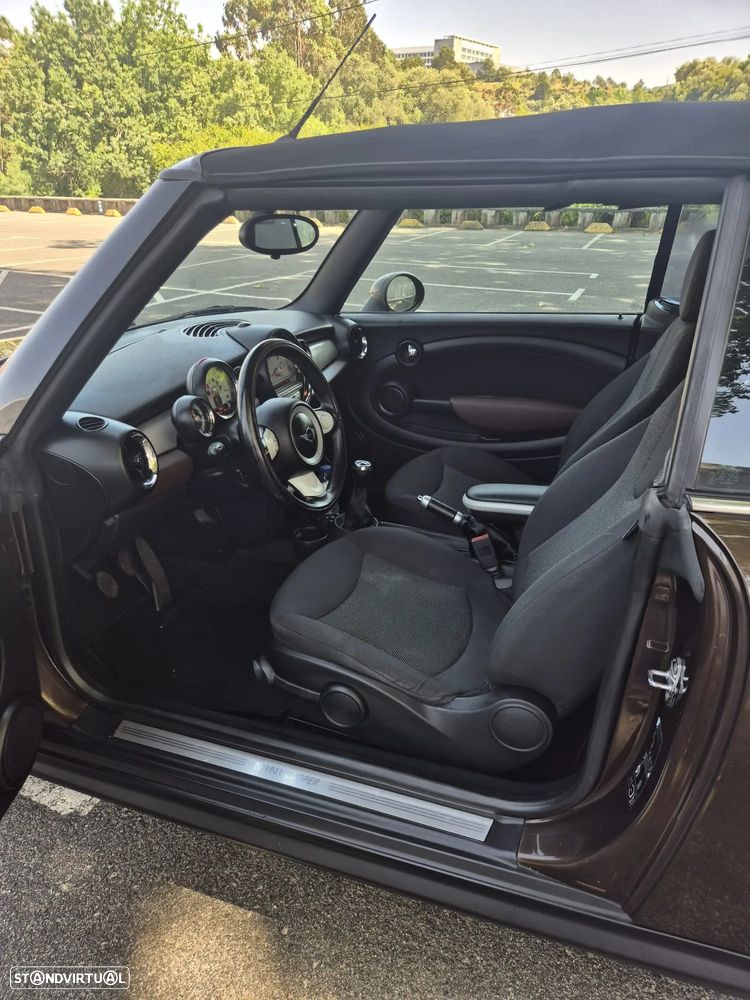 MINI Cabrio Cooper - 12