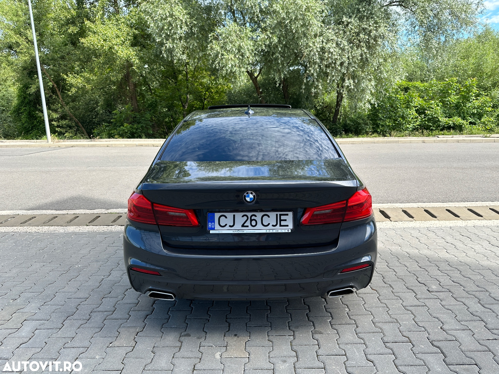 BMW Seria 5 525d Aut. - 10