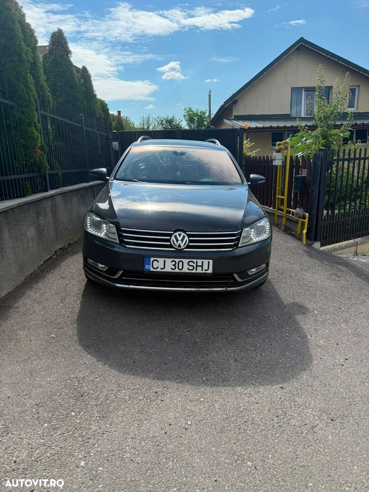 Volkswagen Passat 2.0 TDI DSG BlueMotion Technology Comfortline - 1
