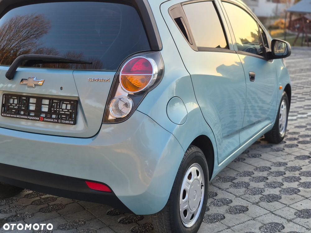 Chevrolet Spark 1.0 LT - 9