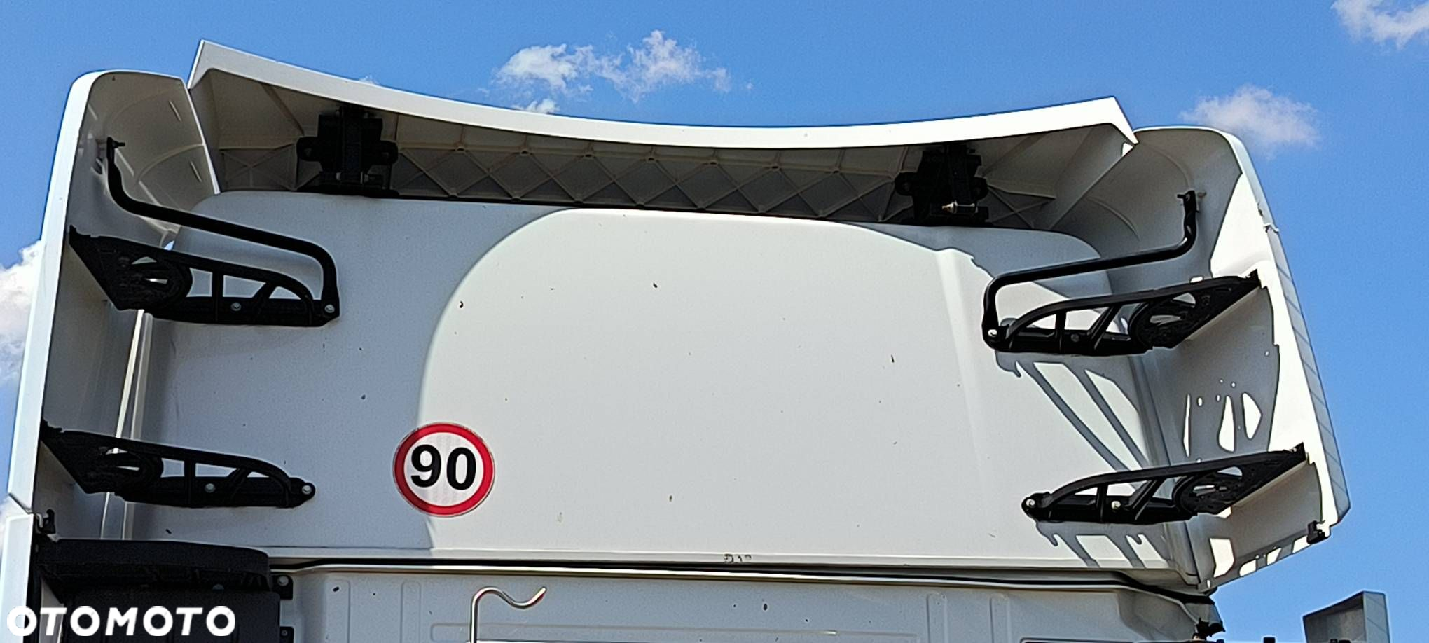 OWIEWKA IVECO STRALIS AS440ST/P LNG GÓRNA - 7