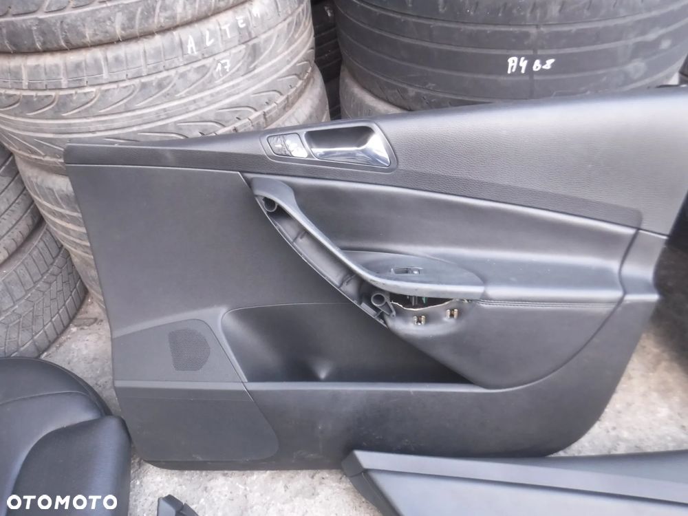 Vw Passat B6 sedan boczki tapicerki drzwi przod tyl lewa prawa skorzane skory kpl  EUROPA skora skorzane - 2