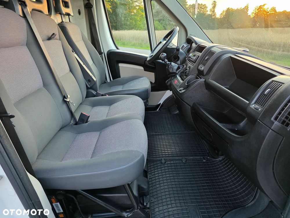 Peugeot BOXER - 25