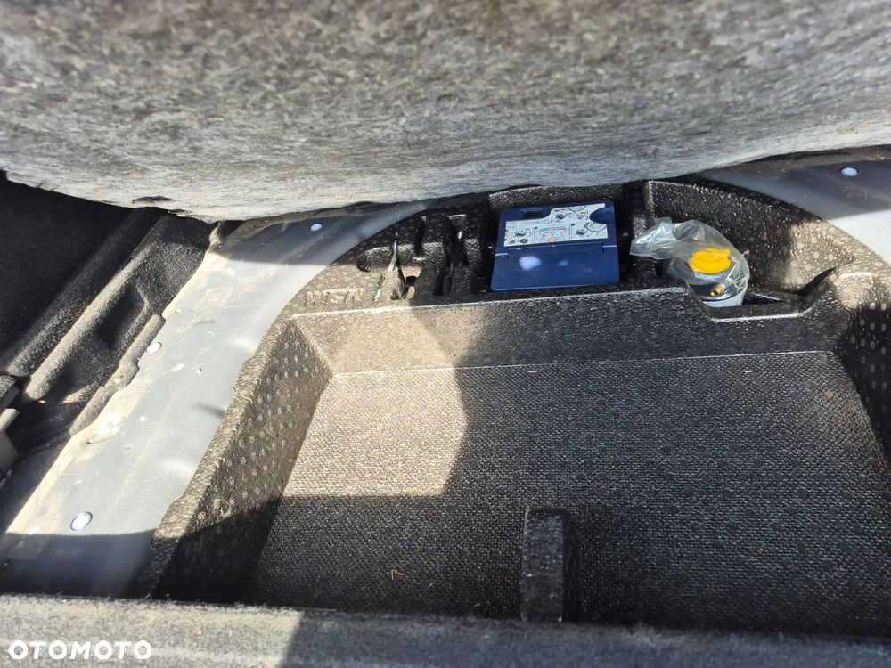 Hyundai i30 i30cw 1.4 CRDi Advantage - 30