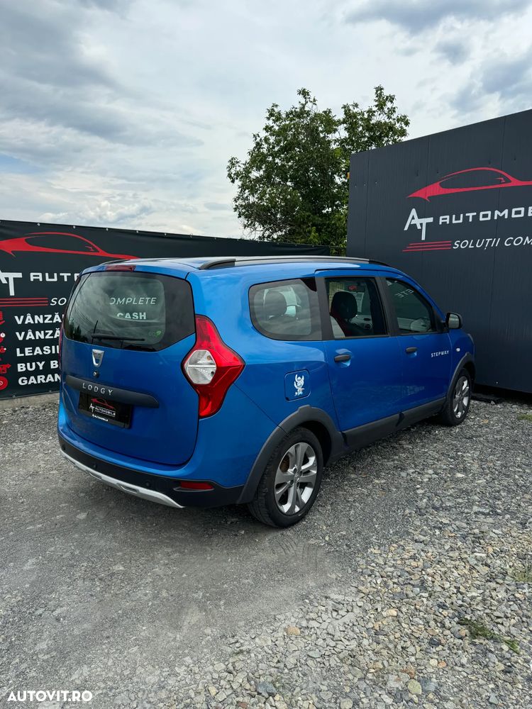 Dacia Lodgy 1.5 dCi Stepway - 6