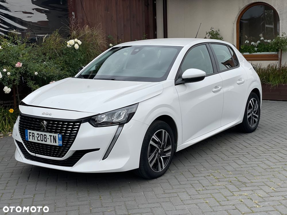 Peugeot 208 PureTech 100 Allure - 1