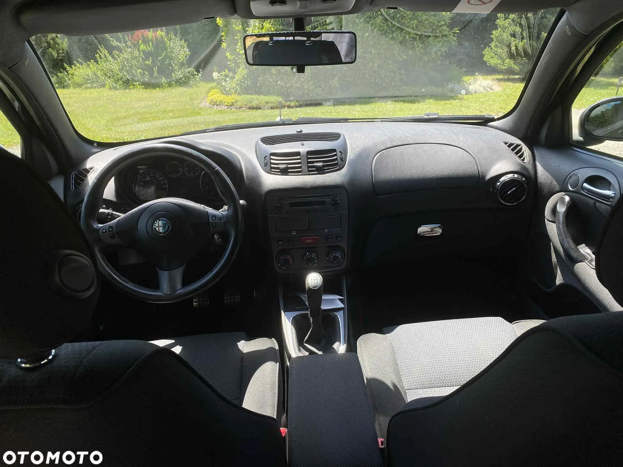 Alfa Romeo 147 - 8