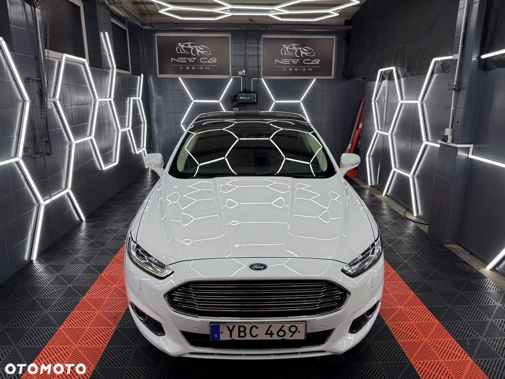 Ford Mondeo 2.0 TDCi Titanium 4WD PowerShift - 13