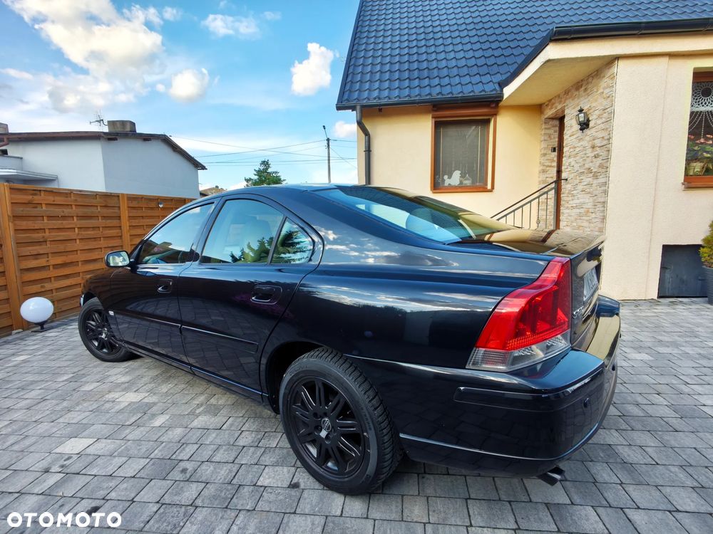 Volvo S60 2.4D5 Summum - 3