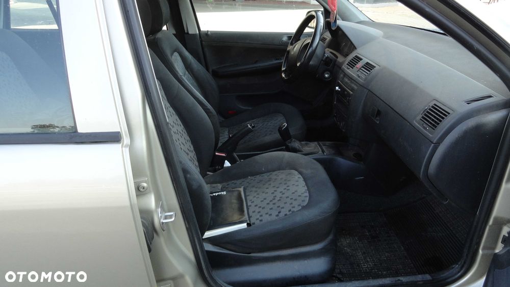 Skoda Fabia - 7