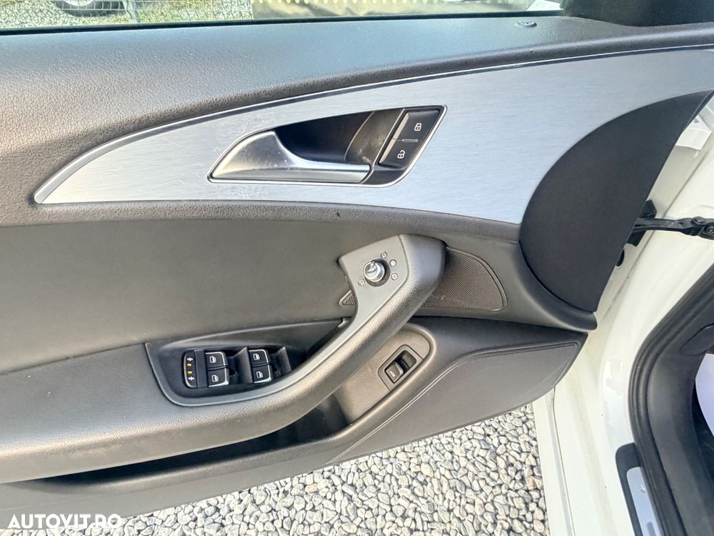 Audi A6 2.0 TDI Ultra DPF S tronic - 16