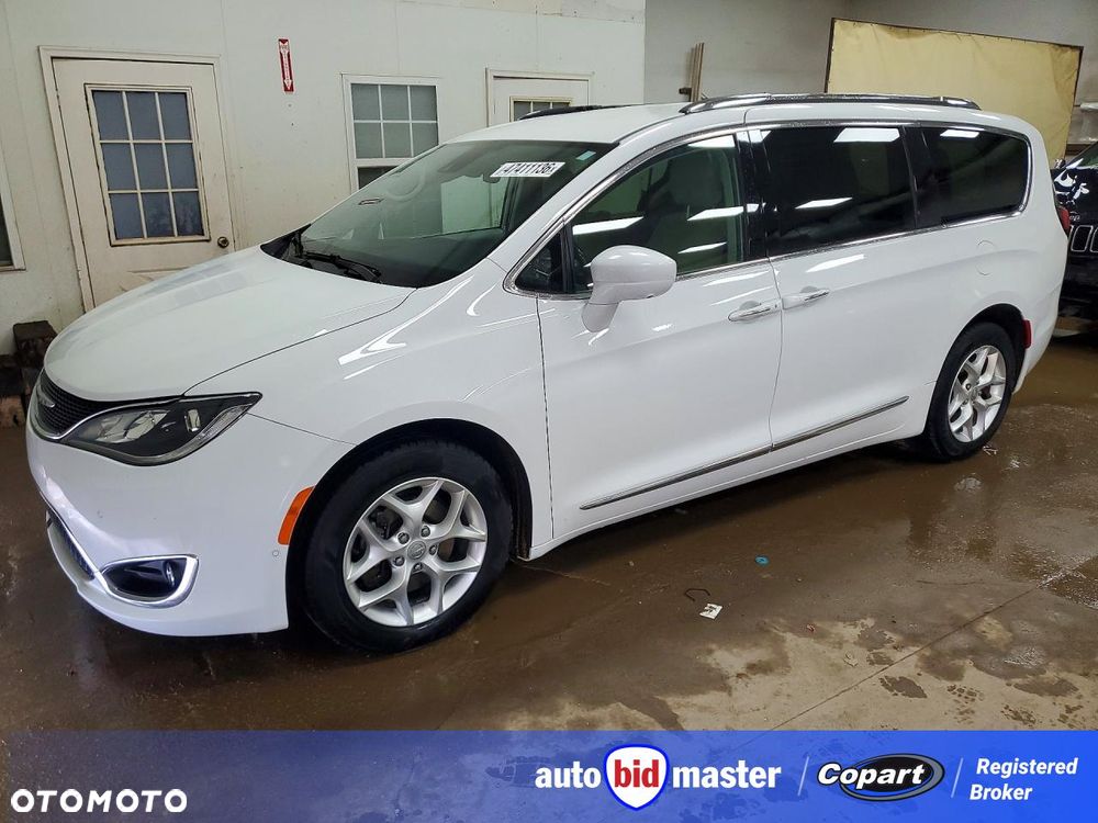 Chrysler Pacifica
