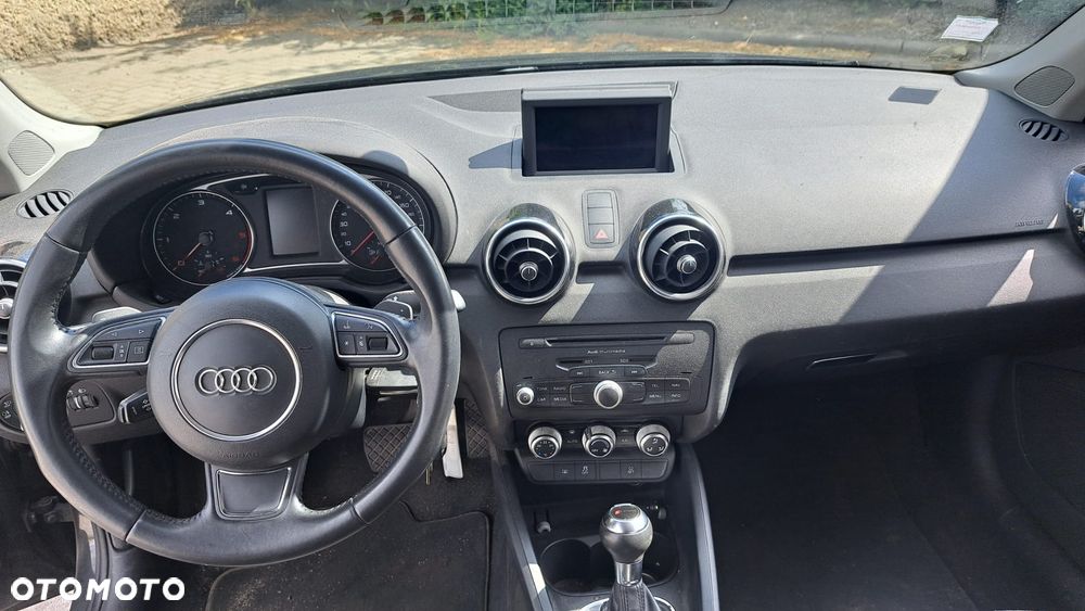 Audi A1 3-drzwiowe 1.6 TDI S tronic Ambition - 12