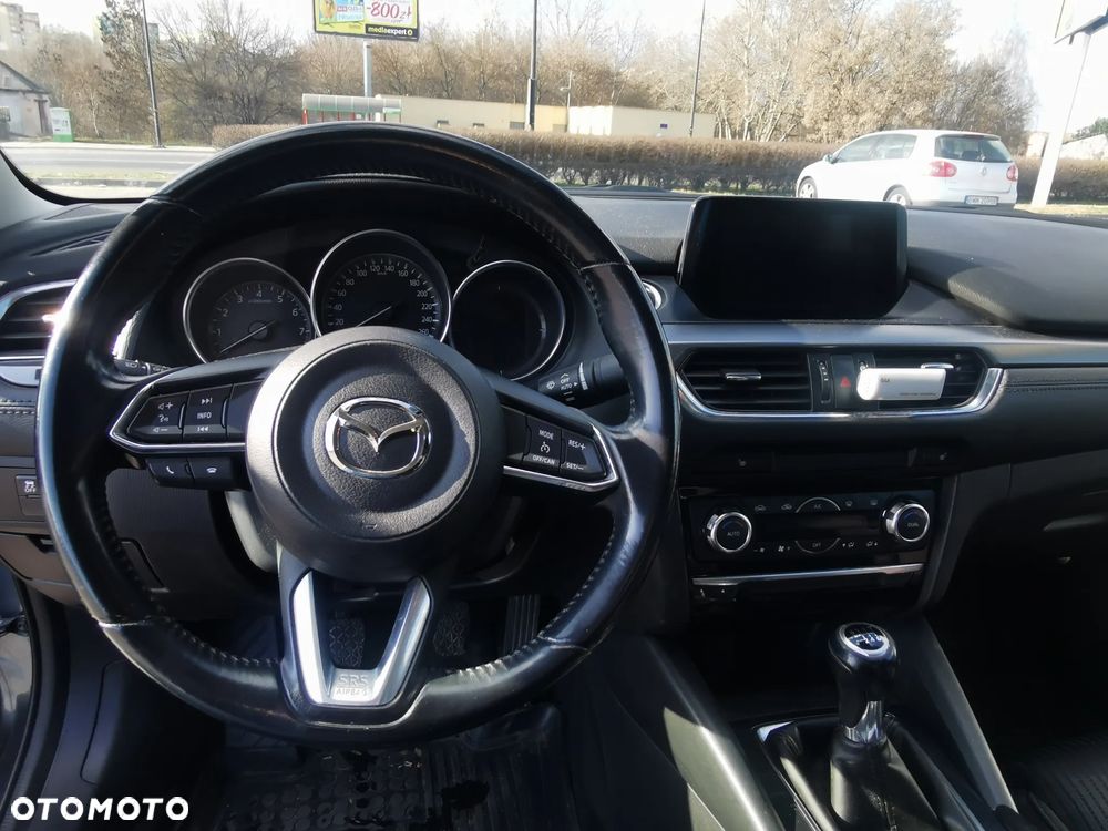Mazda 6 - 4