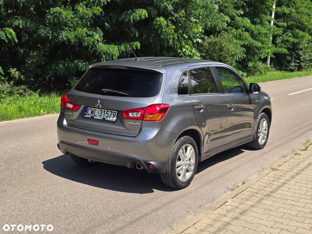 Mitsubishi ASX - 15
