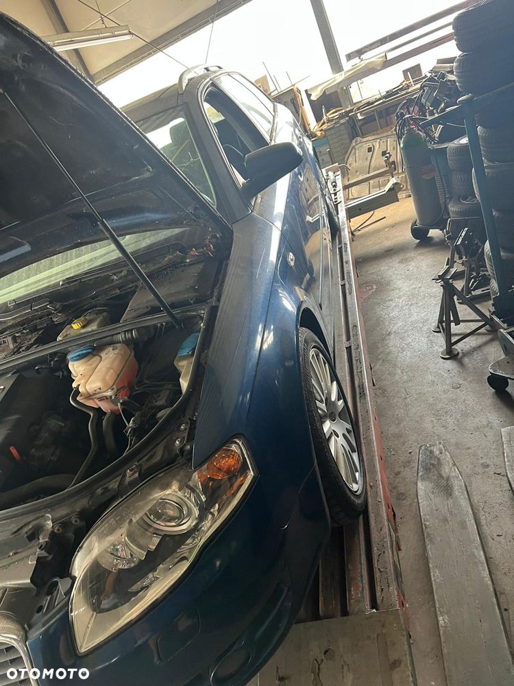 AUDI A4 B7 S-LINE KONSOLA + PASY + PODUSZKI EUROPA - 1